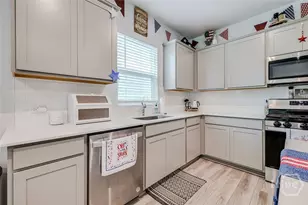 64 Shade Tree Dr, Richmond Hill, GA 31324 - Photo 8