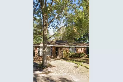 208 E 52nd Street, Savannah, GA 31405 - Photo 1
