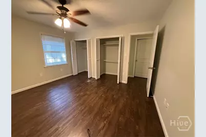 208 E 52nd Street, Savannah, GA 31405 - Photo 12