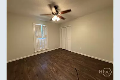 208 E 52nd Street, Savannah, GA 31405 - Photo 14