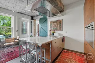 106 W Gwinnett St, Savannah, GA 31401 - Photo 10