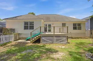 535 Pointe S Dr, Savannah, GA 31410 - Photo 18