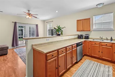 404 Governor Treutlen Circle, Pooler, GA 31322 - Photo 10