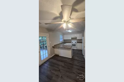 122 Penn Station, Savannah, GA 31410 - Photo 8