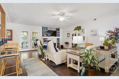 220 N Cromwell Road, Savannah, GA 31410 - Photo 24