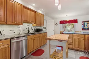 220 N Cromwell Rd, Savannah, GA 31410 - Photo 12