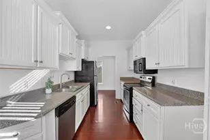 506 E 31st St, Savannah, GA 31401 - Photo 12