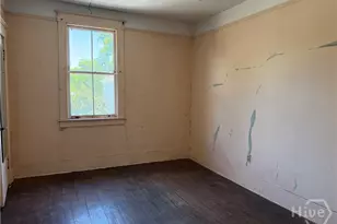 641 E 39th St, Savannah, GA 31401 - Photo 12