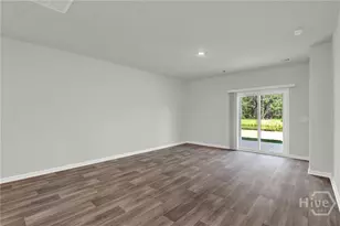 137 Barefoot Dr, Savannah, GA 31302 - Photo 6