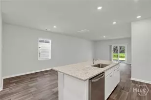 137 Barefoot Dr, Savannah, GA 31302 - Photo 10