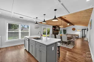 109 N Cromwell Rd, Savannah, GA 31410 - Photo 10