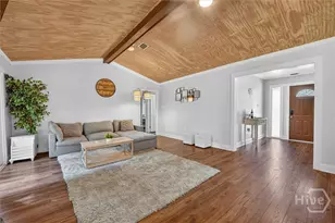 109 N Cromwell Rd, Savannah, GA 31410 - Photo 4