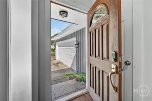 109 N Cromwell Rd, Savannah, GA 31410 - Photo 6
