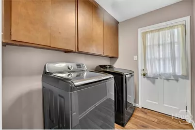 109 N Cromwell Road, Savannah, GA 31410 - Photo 14