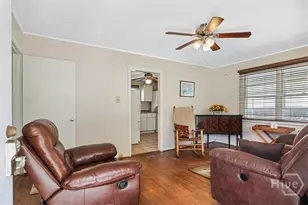 2221 E 57th St, Savannah, GA 31404 - Photo 6