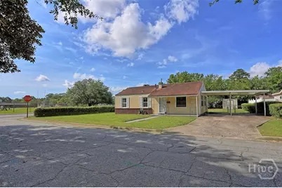 2221 E 57th Street, Savannah, GA 31404 - Photo 4