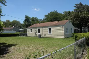 2221 E 57th St, Savannah, GA 31404 - Photo 4