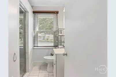 2221 E 57th Street, Savannah, GA 31404 - Photo 16
