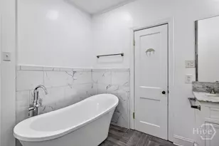 415 E 52nd St, Savannah, GA 31405 - Photo 36
