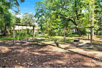 200 Kinzie Avenue, Savannah, GA 31404 - Photo 42