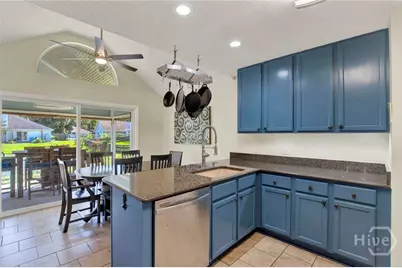 113 Druid Circle, Savannah, GA 31410 - Photo 16