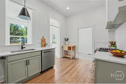 836 E Duffy Street, Savannah, GA 31401 - Photo 26