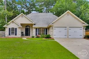801 Oxford Dr, Richmond Hill, GA 31324 - Photo 2