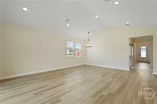 172 Mage St, Savannah, GA 31302 - Photo 14