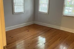 555 E Harris St, Savannah, GA 31401 - Photo 16