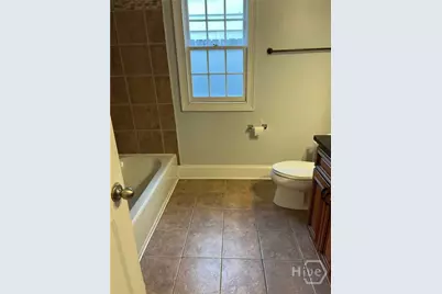 555 E Harris Street, Savannah, GA 31401 - Photo 12