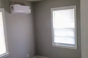 119 W 60th St, Savannah, GA 31405 - Photo 8