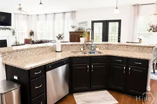 123 Endicott Dr, Savannah, GA 31419 - Photo 12