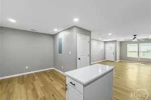 103 Kingman Ave, Savannah, GA 31408 - Photo 8