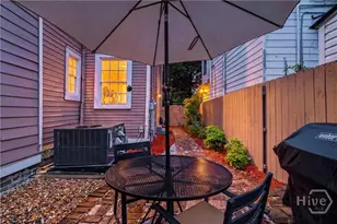 1116 Barnard St, Savannah, GA 31401 - Photo 30