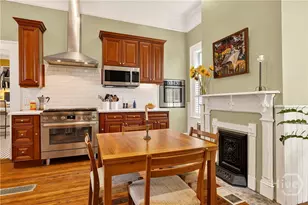1116 Barnard St, Savannah, GA 31401 - Photo 14