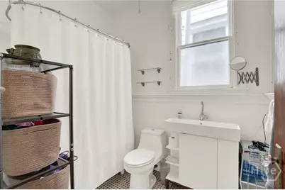 114 W Waldburg Street, Savannah, GA 31401 - Photo 20