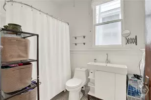 114 W Waldburg St, Savannah, GA 31401 - Photo 20