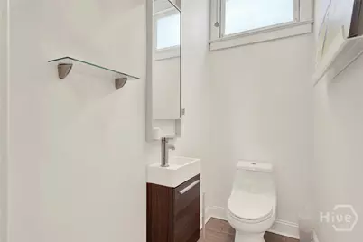 114 W Waldburg Street, Savannah, GA 31401 - Photo 18