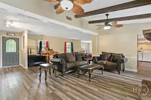 8 Williamsburg Ct, Savannah, GA 31419 - Photo 4