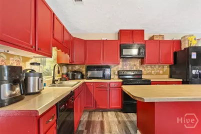 8 Williamsburg Court, Savannah, GA 31419 - Photo 6