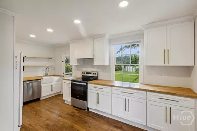 2032 Beech Street, Savannah, GA 31404 - Photo 8
