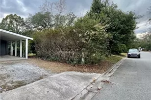 1217 E 60th St, Savannah, GA 31404 - Photo 24