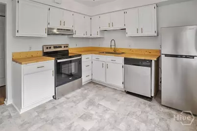 1220 E Victory Drive #1, Savannah, GA 31404 - Photo 4