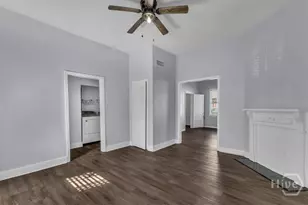444 Price St, Savannah, GA 31401 - Photo 12
