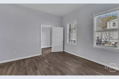 444 Price Street, Savannah, GA 31401 - Photo 10