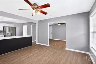 1621 Cloverdale Dr, Savannah, GA 31415 - Photo 4