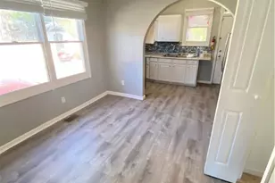 2602 Jefferson St, Savannah, GA 31401 - Photo 4