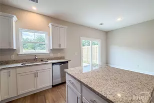 173 Heirloom Rd, Hinesville, GA 31313 - Photo 6