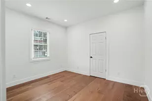 708 W 36th St, Savannah, GA 31415 - Photo 16
