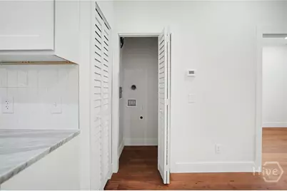 708 W 36th Street, Savannah, GA 31415 - Photo 12